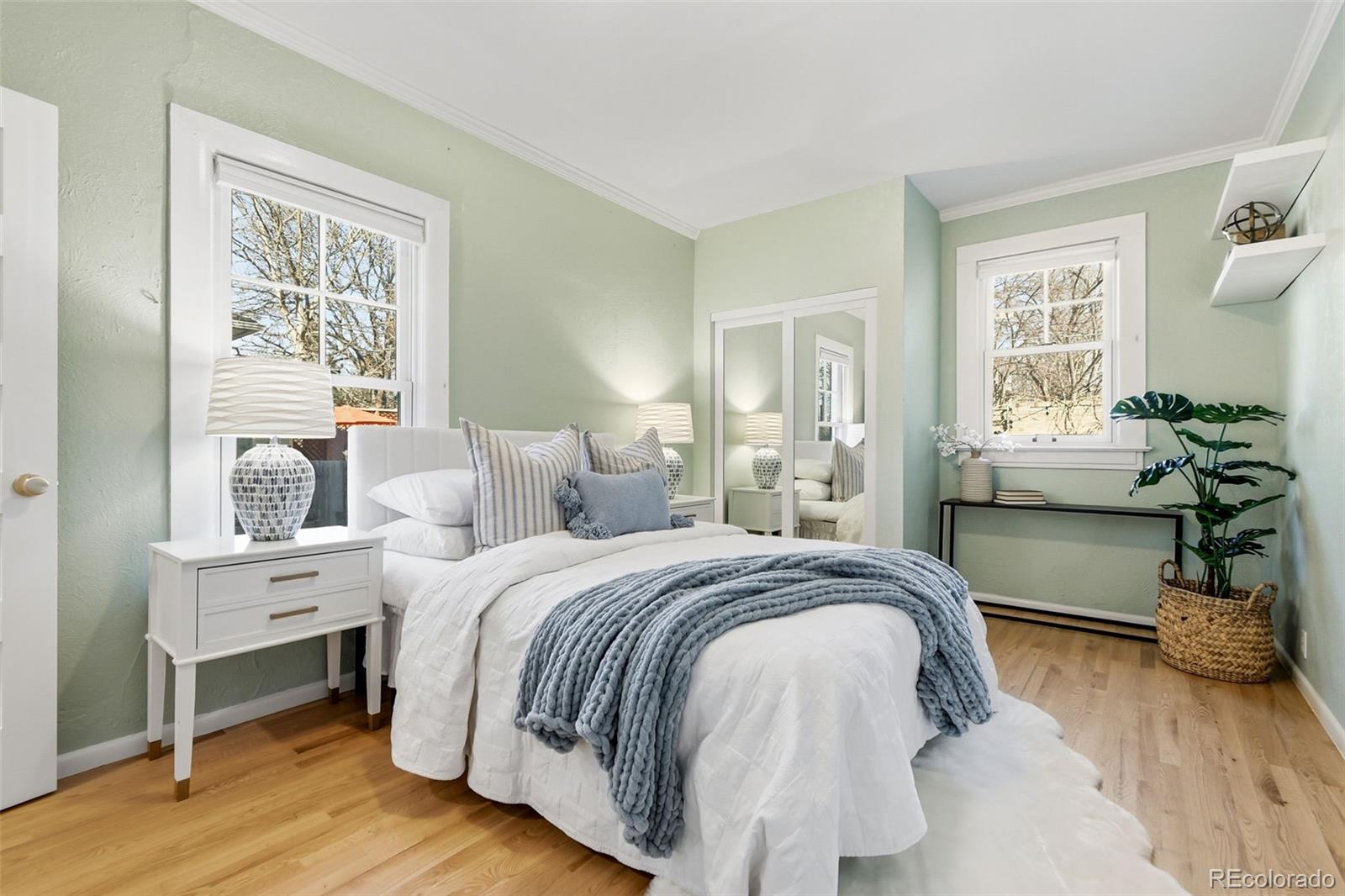 MLS Image #24 for 1318 s york street,denver, Colorado
