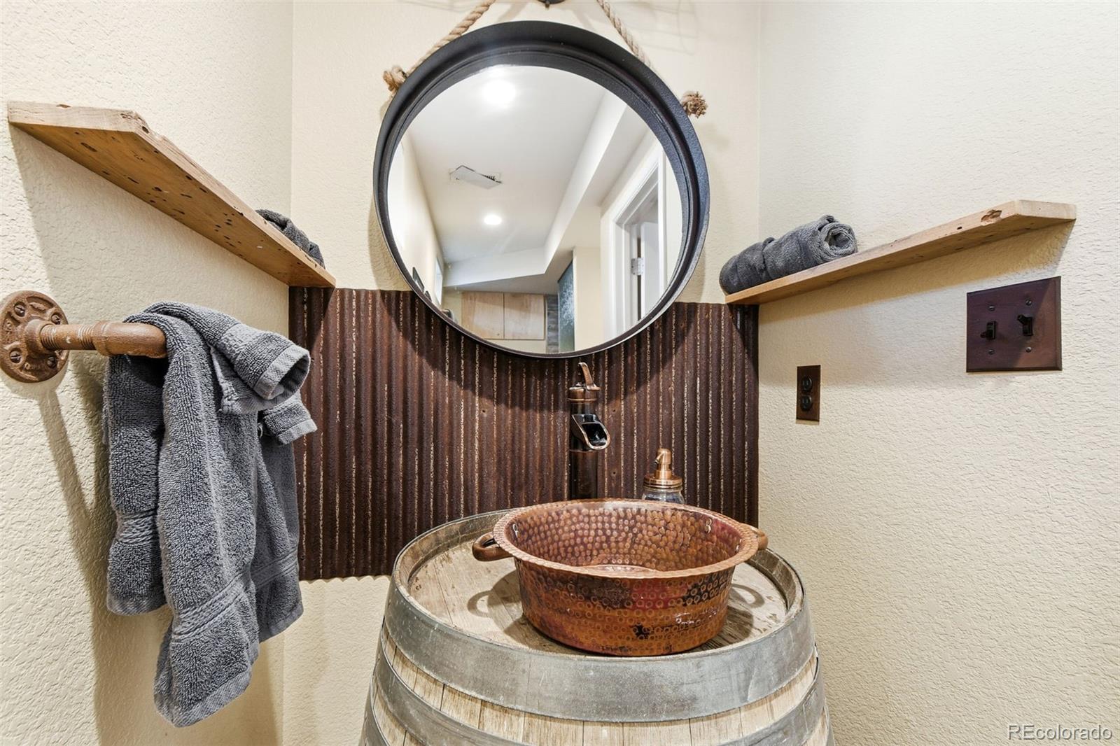 MLS Image #40 for 1318 s york street,denver, Colorado