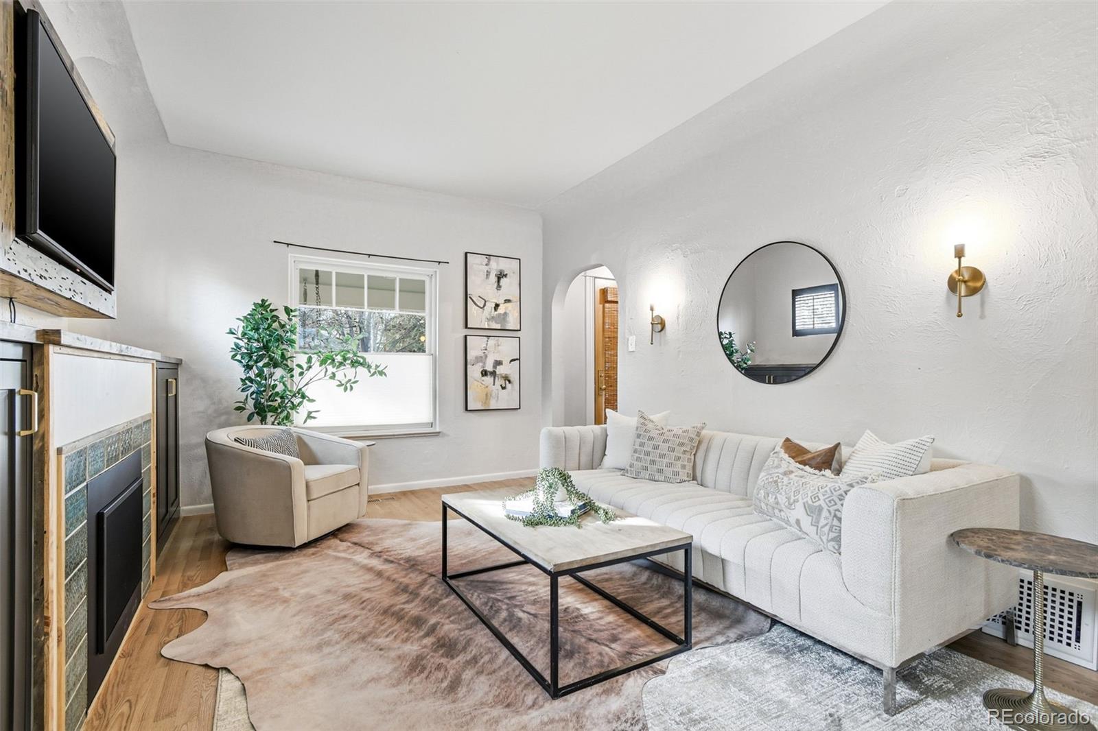 MLS Image #5 for 1318 s york street,denver, Colorado