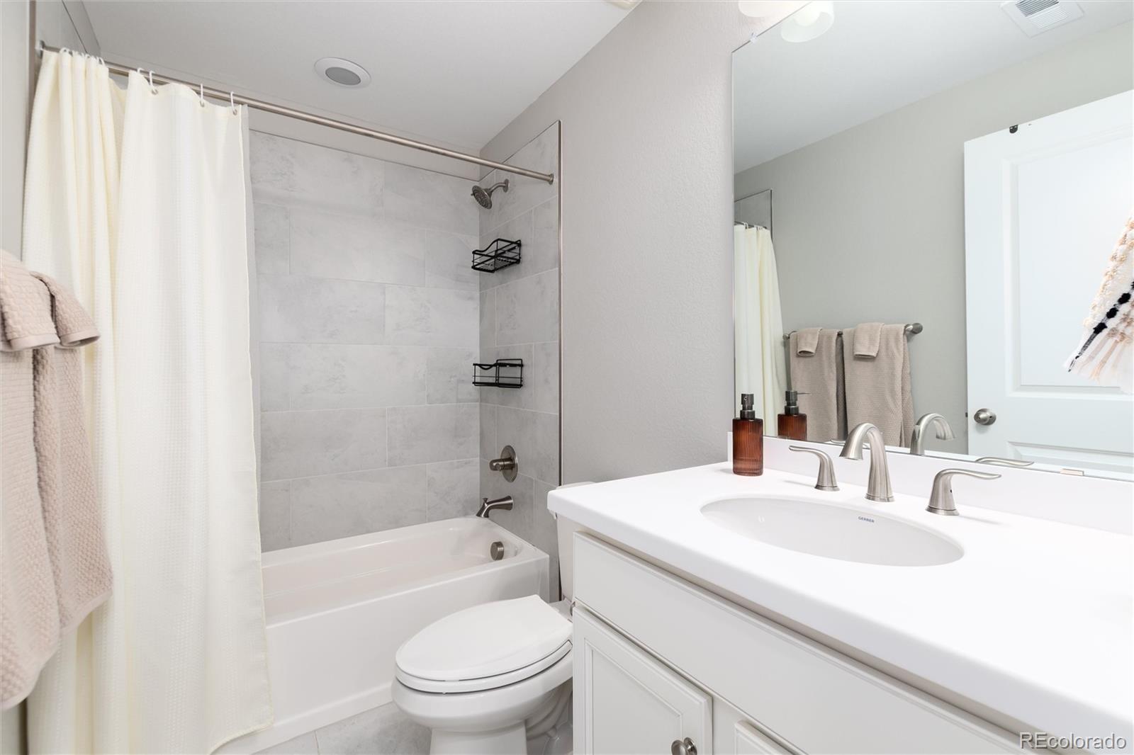 MLS Image #16 for 7192 s uriah street,aurora, Colorado
