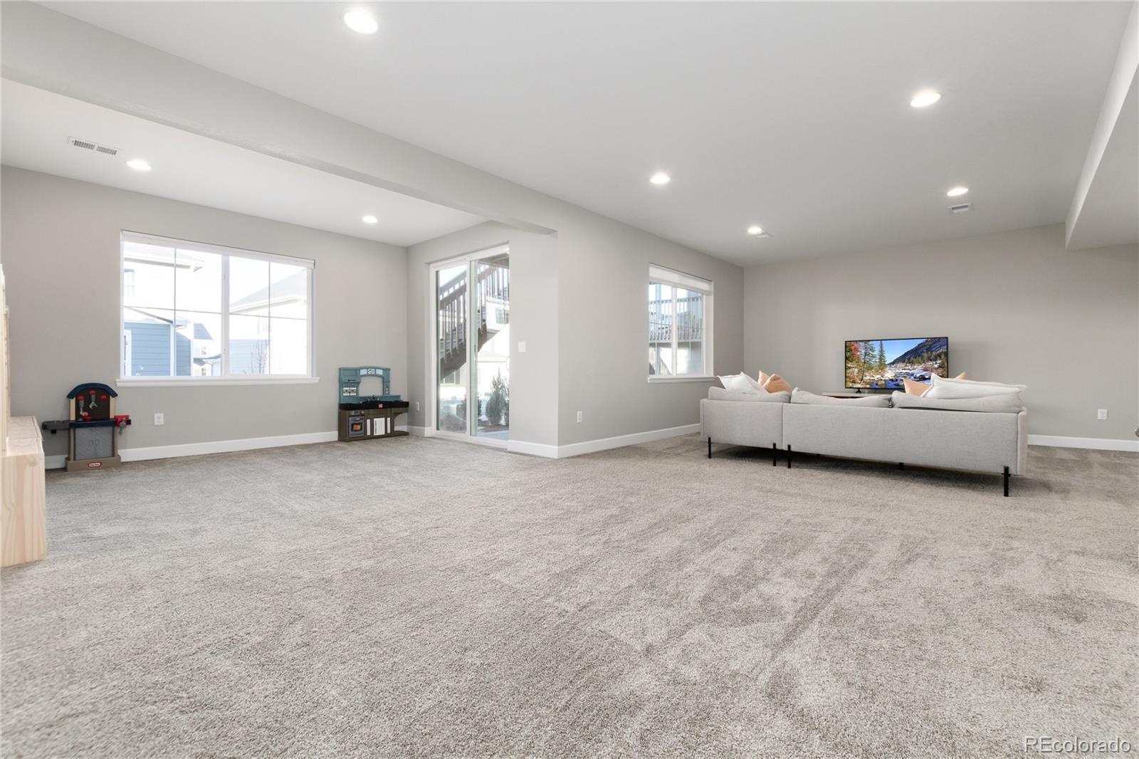 MLS Image #36 for 7192 s uriah street,aurora, Colorado