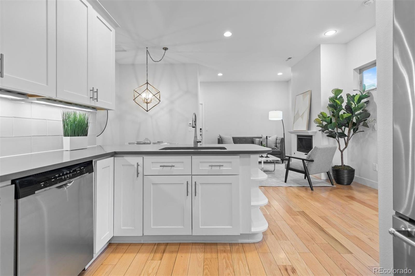 MLS Image #14 for 447  galapago street ,denver, Colorado