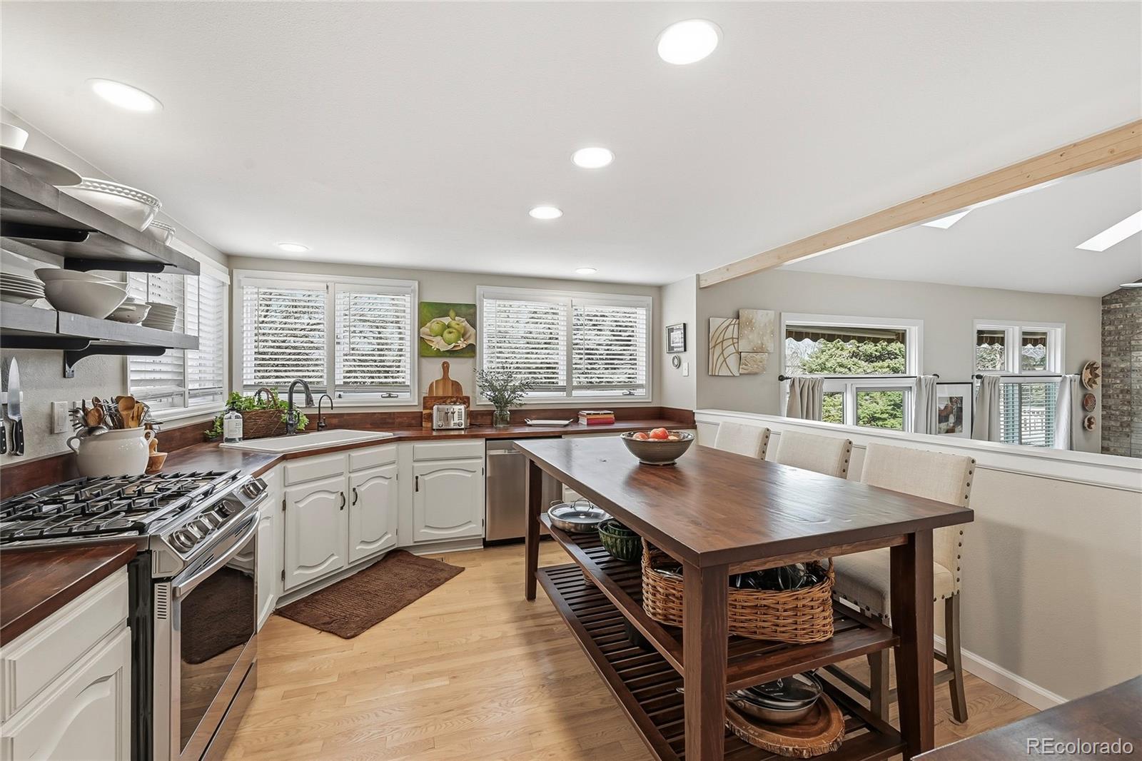 MLS Image #6 for 9366  cornell circle,highlands ranch, Colorado