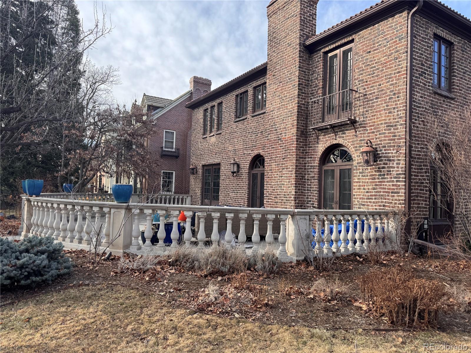 MLS Image #4 for 5335 e 17th avenue parkway,denver, Colorado