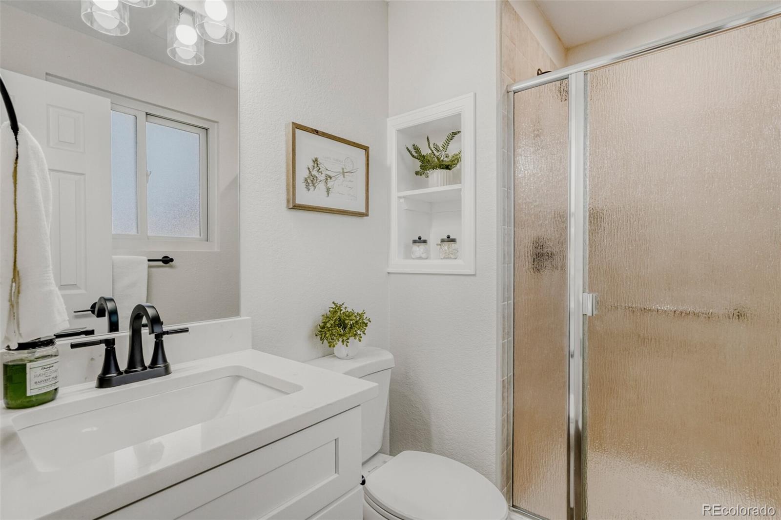 MLS Image #13 for 2597 s dillon street,aurora, Colorado