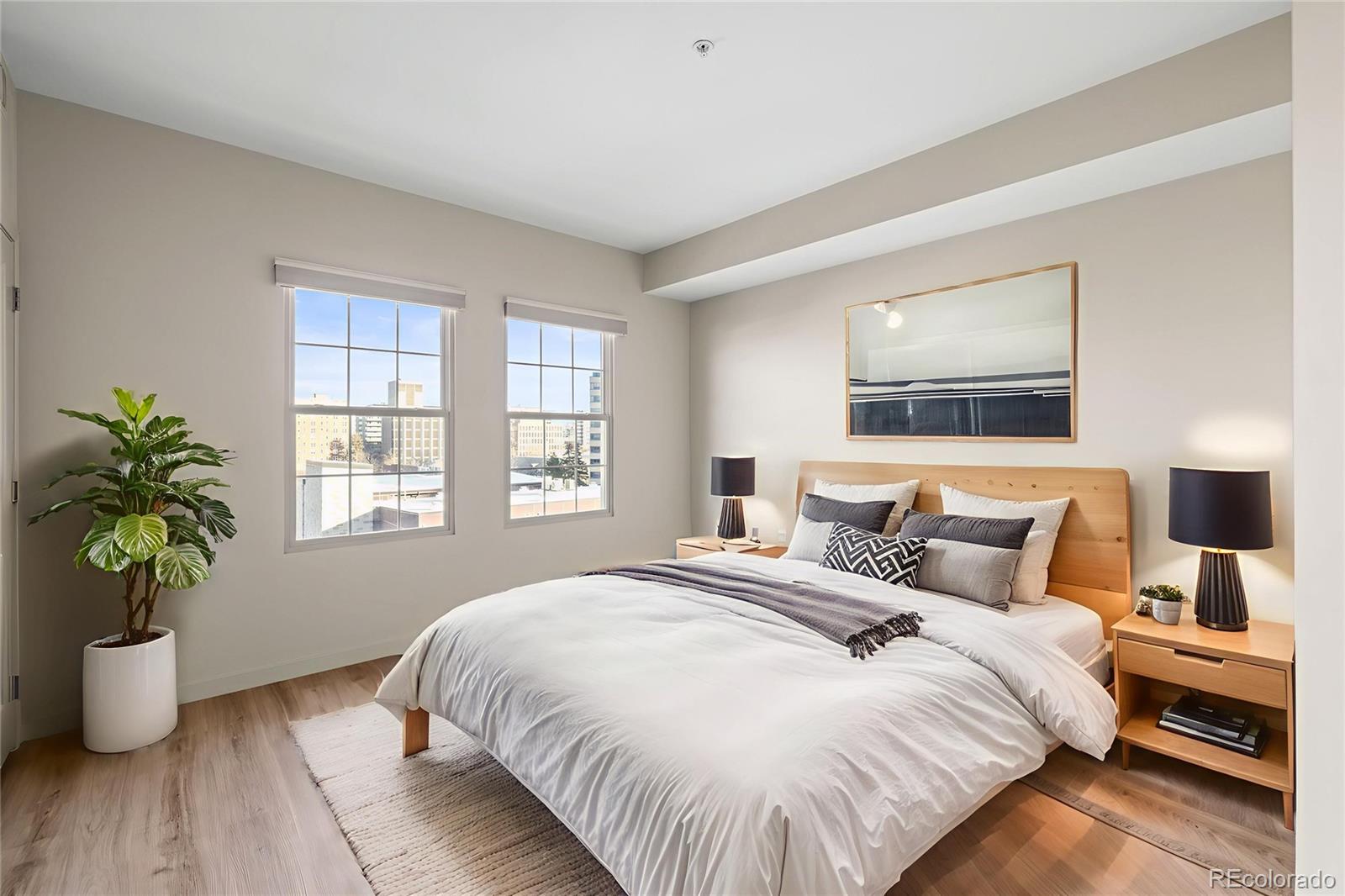 MLS Image #21 for 975 n lincoln street,denver, Colorado