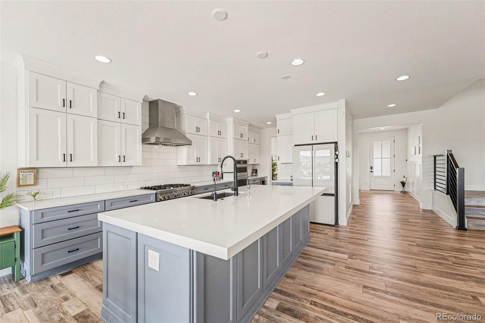 MLS Image #11 for 9212  star fall circle,littleton, Colorado