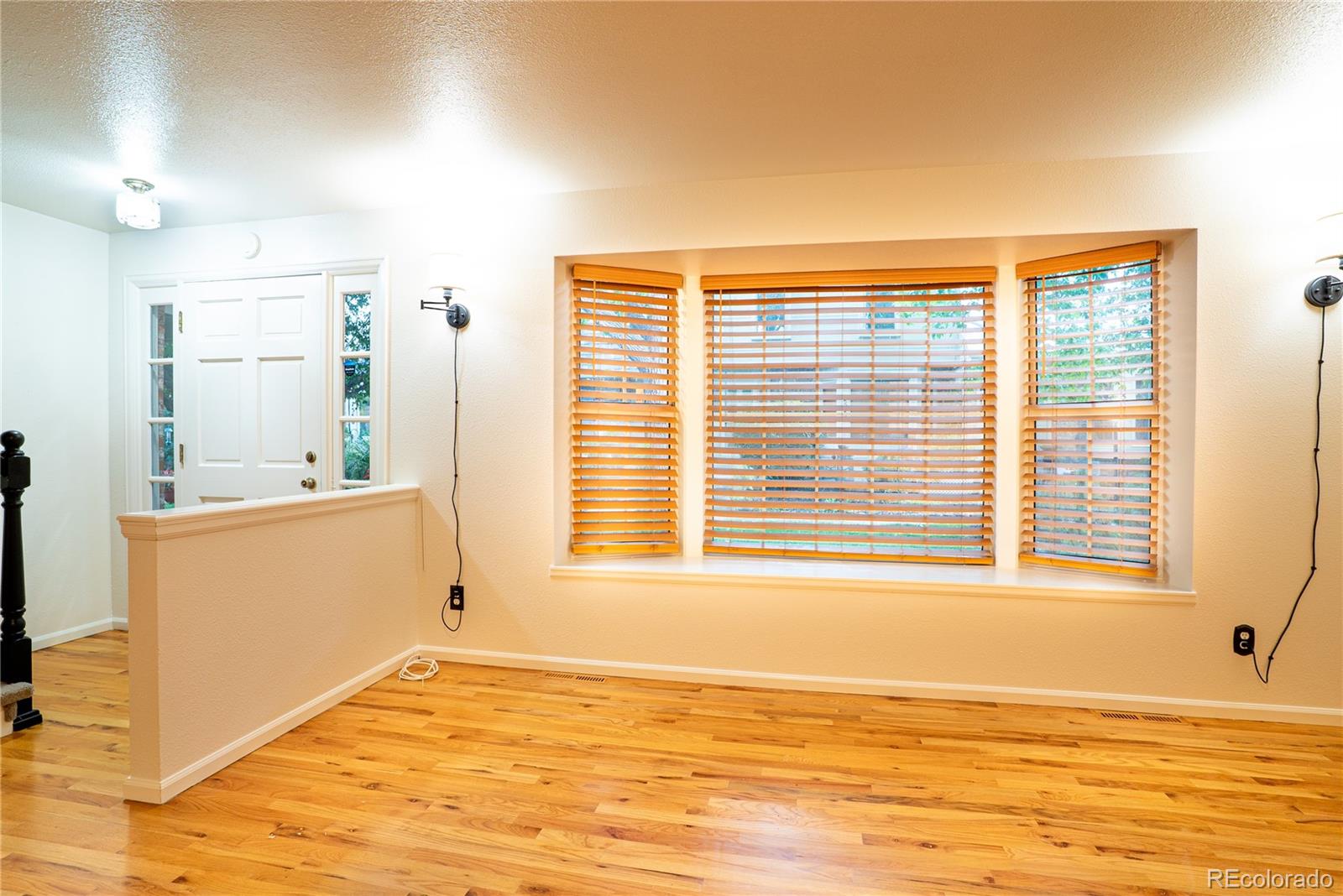 MLS Image #2 for 7562 s cove circle ,centennial, Colorado