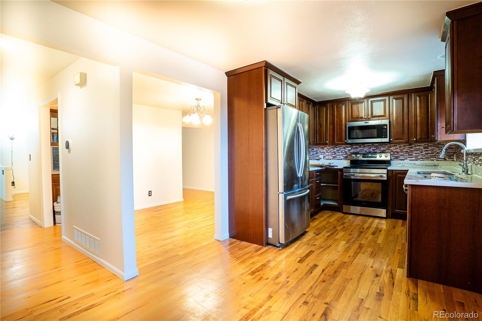 MLS Image #6 for 7562 s cove circle ,centennial, Colorado