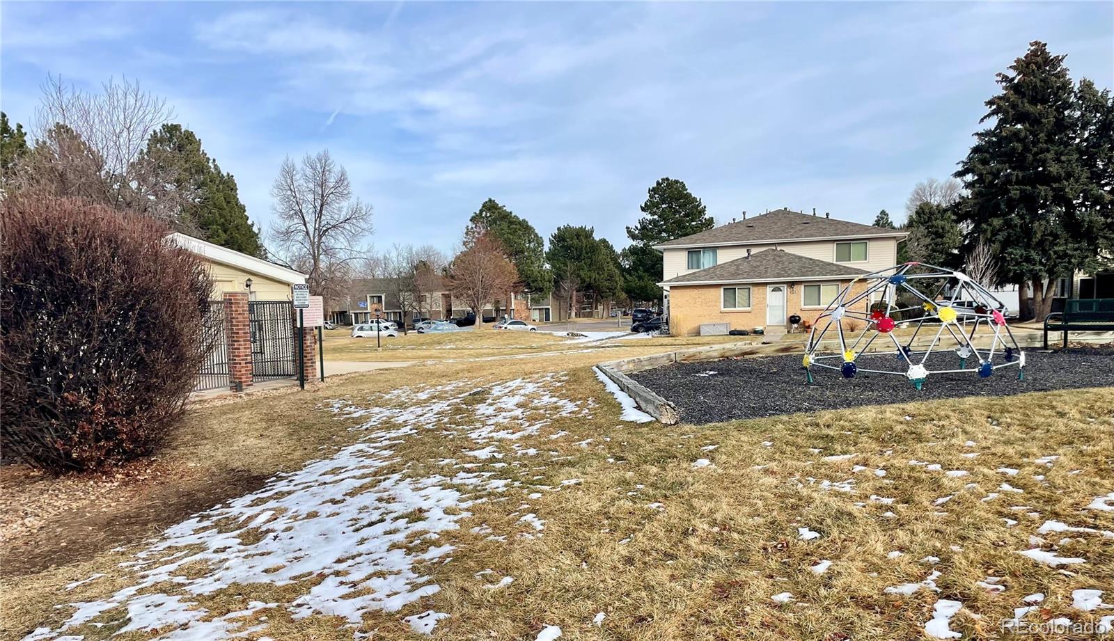 MLS Image #11 for 3354 s flower street,lakewood, Colorado