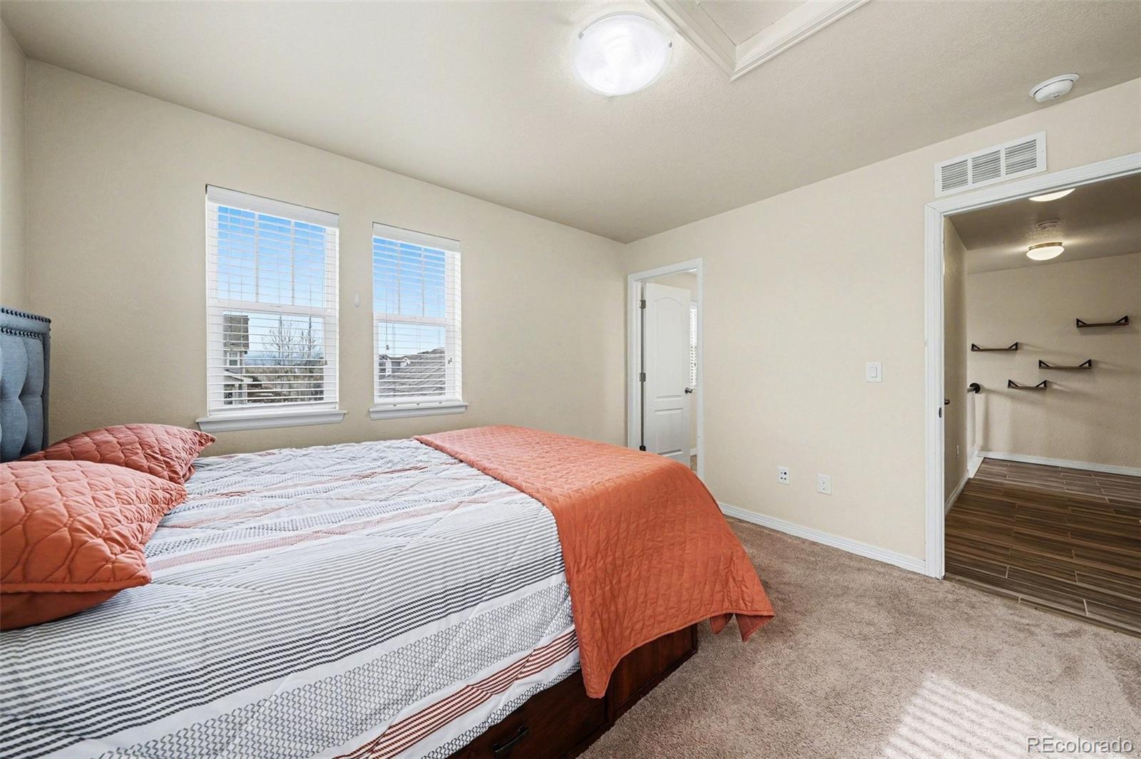 MLS Image #22 for 6061  miners peak circle,frederick, Colorado
