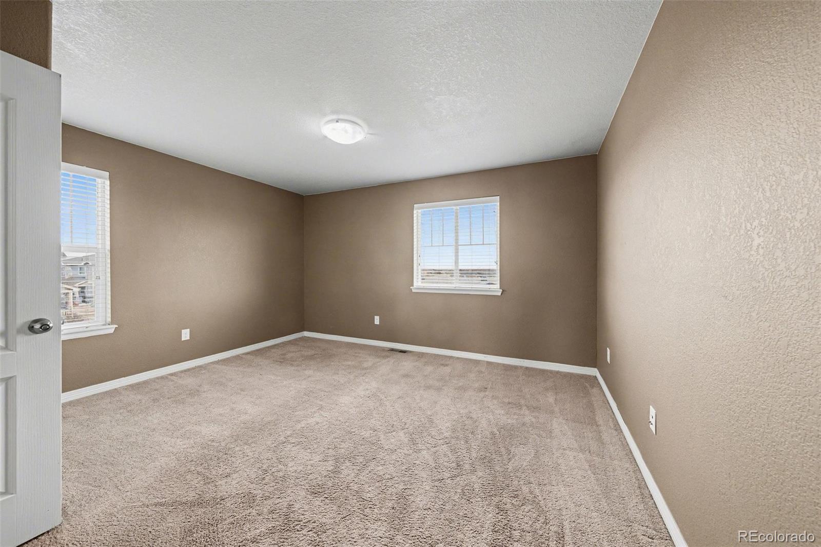 MLS Image #24 for 6061  miners peak circle,frederick, Colorado