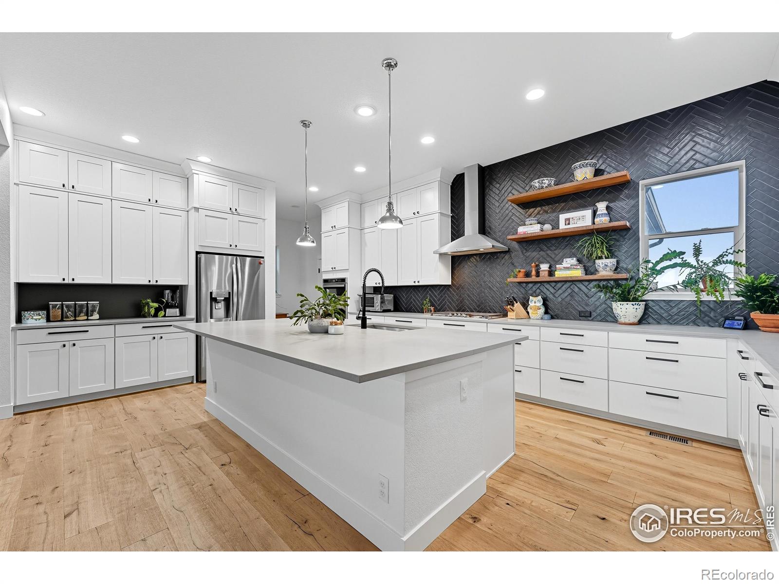 MLS Image #1 for 18422 w 95th place,arvada, Colorado