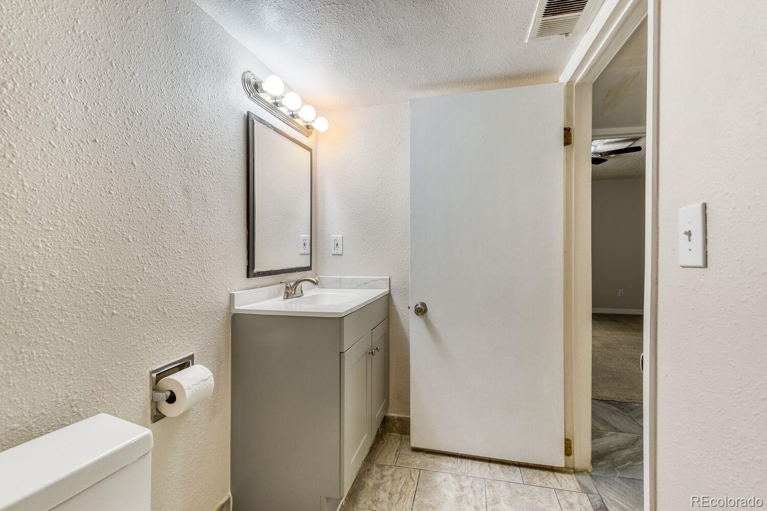 MLS Image #28 for 18508 e whitaker circle a,aurora, Colorado