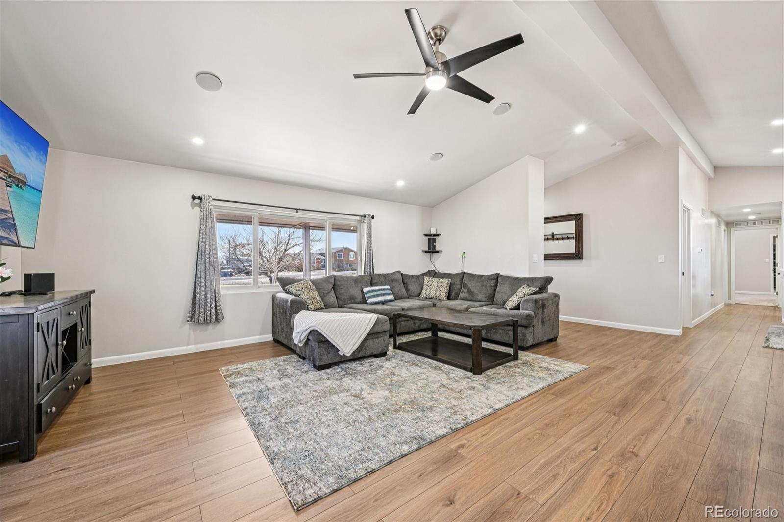 MLS Image #10 for 53909 e bison drive,strasburg, Colorado