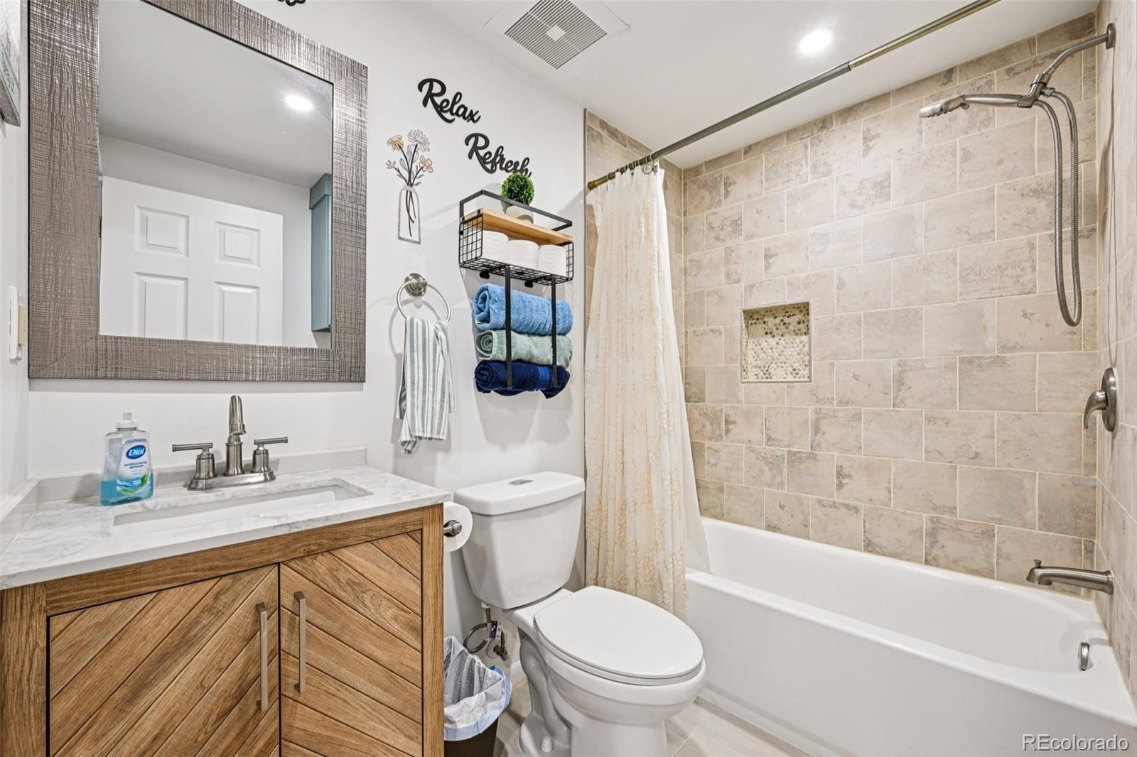 MLS Image #25 for 53909 e bison drive,strasburg, Colorado
