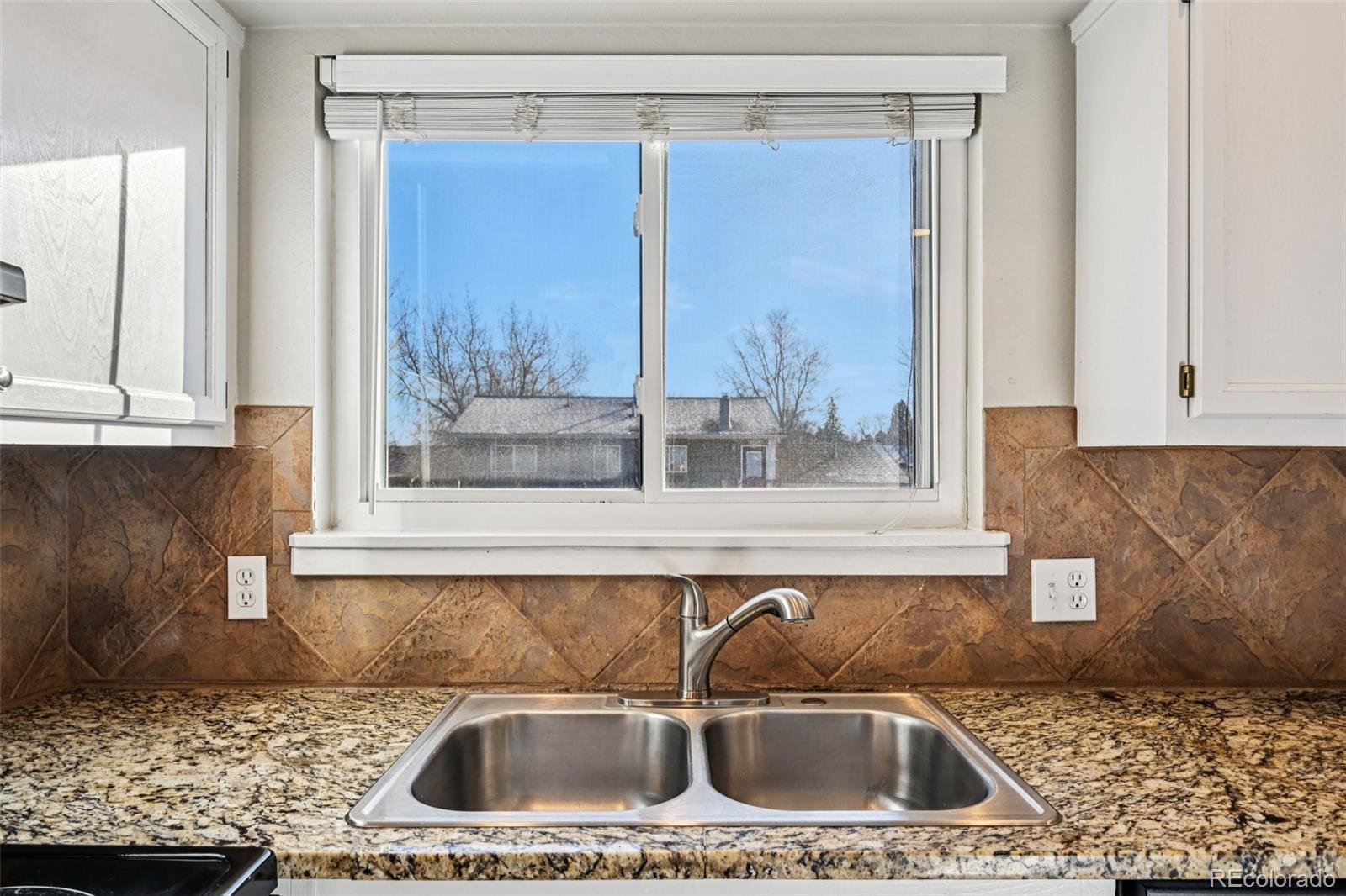 MLS Image #12 for 2616 s laredo court,aurora, Colorado