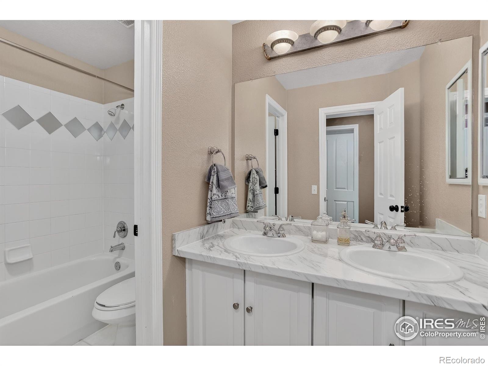 MLS Image #26 for 5313  heather court,broomfield, Colorado