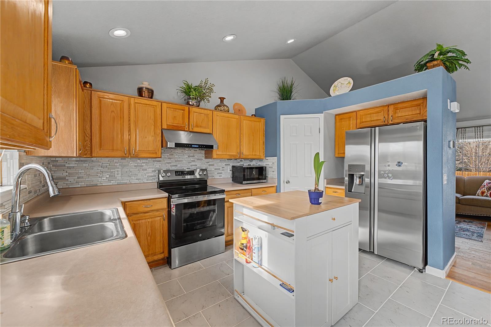MLS Image #5 for 5606  vermillion bluffs drive,colorado springs, Colorado