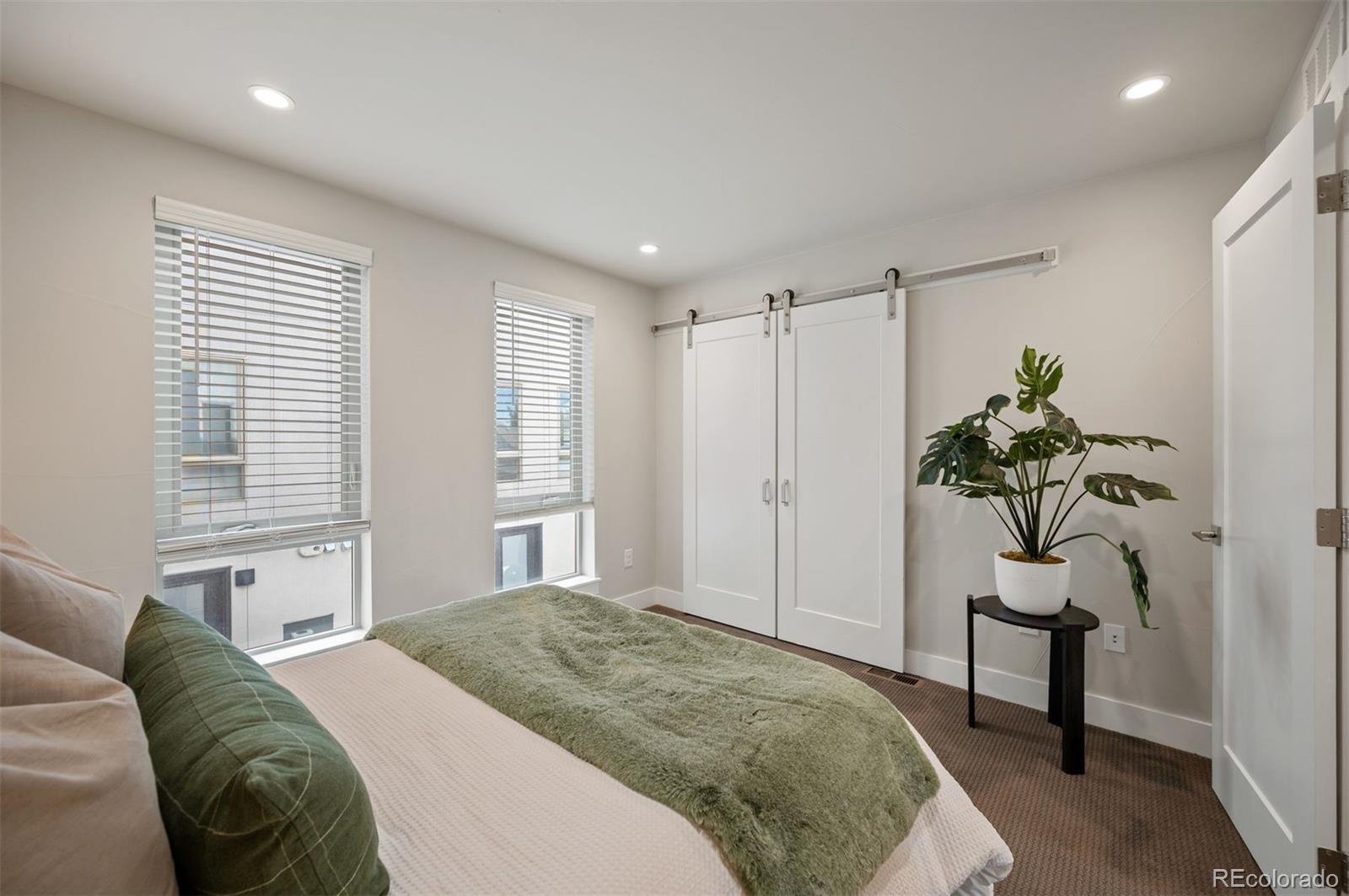 MLS Image #18 for 409  harrison street,denver, Colorado