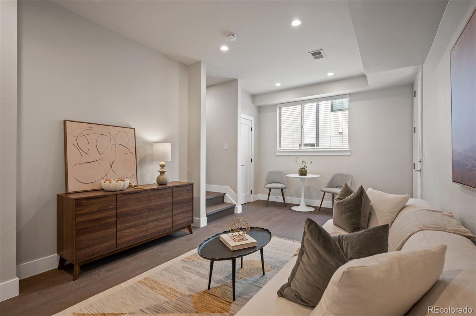 MLS Image #4 for 409  harrison street,denver, Colorado