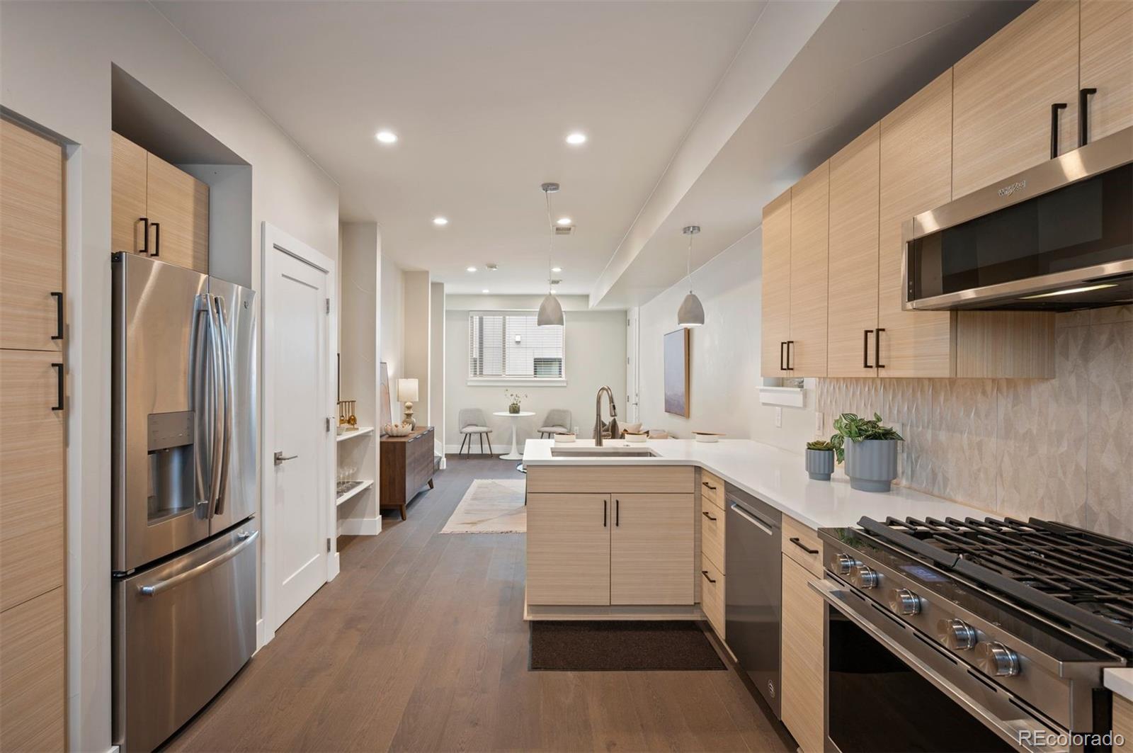 MLS Image #8 for 409  harrison street,denver, Colorado