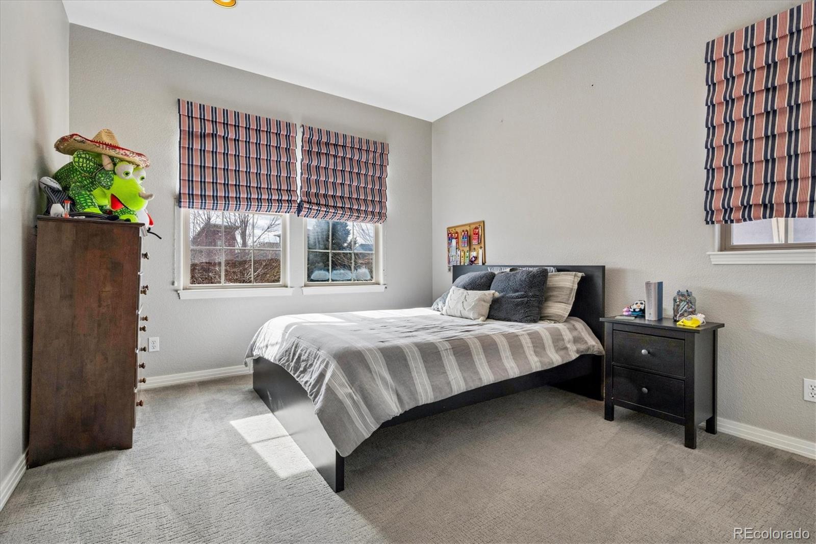 MLS Image #20 for 9729 e 34th place,denver, Colorado
