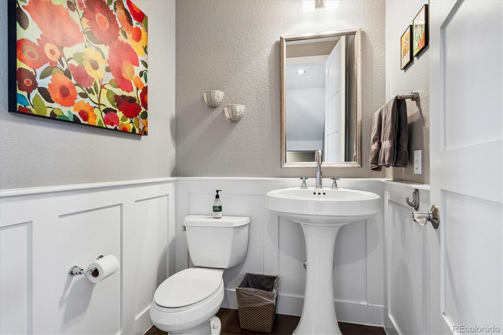 MLS Image #30 for 9729 e 34th place,denver, Colorado