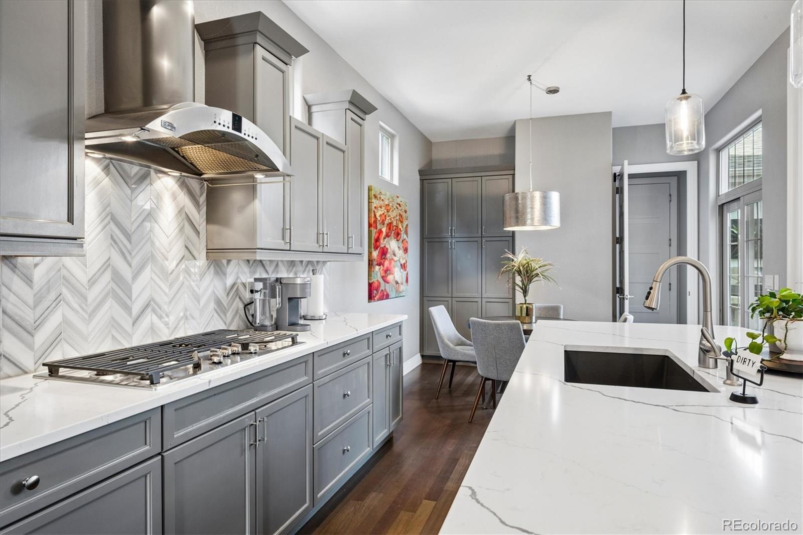 MLS Image #48 for 9729 e 34th place,denver, Colorado