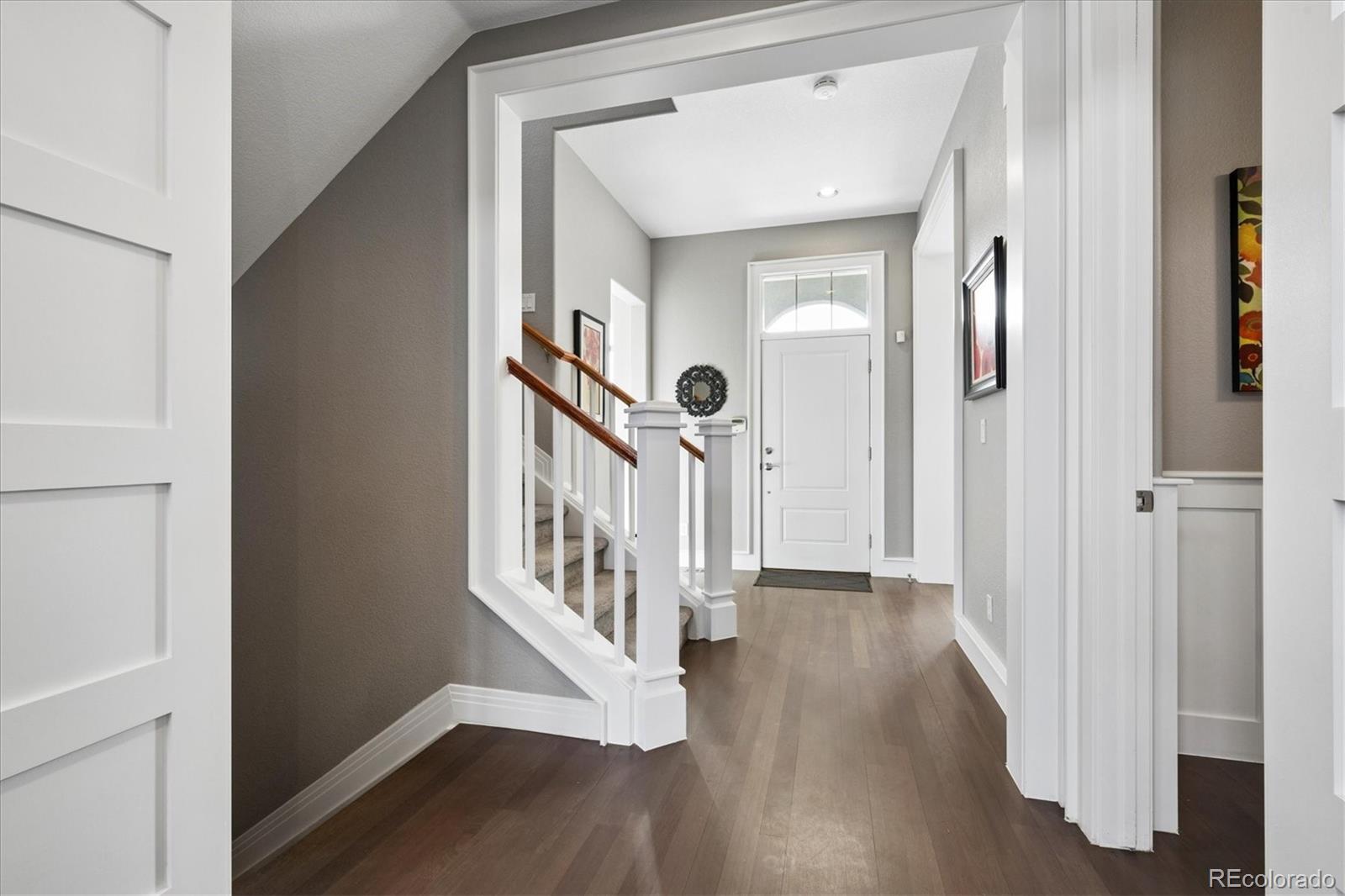 MLS Image #8 for 9729 e 34th place,denver, Colorado