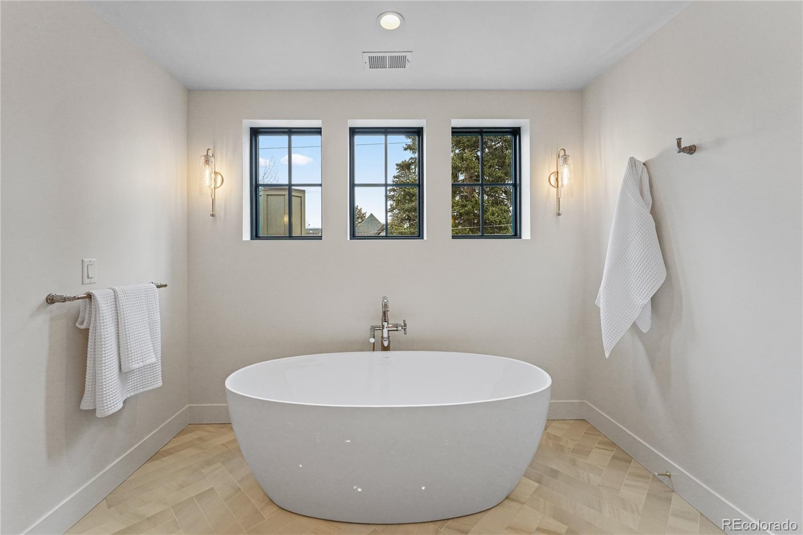 MLS Image #29 for 354  cherry street,denver, Colorado