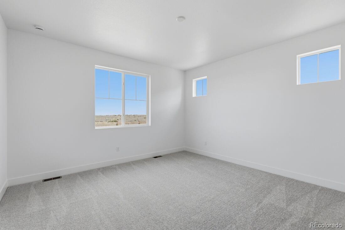 MLS Image #4 for 697  bradley circle,elizabeth, Colorado