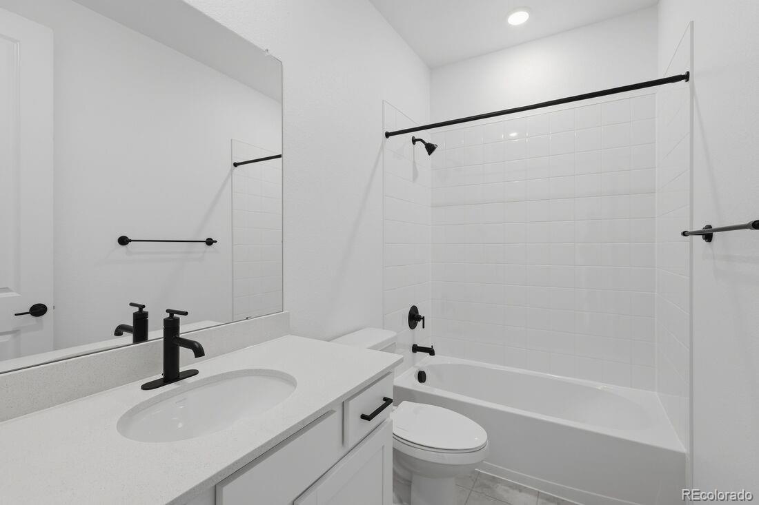 MLS Image #9 for 697  bradley circle,elizabeth, Colorado