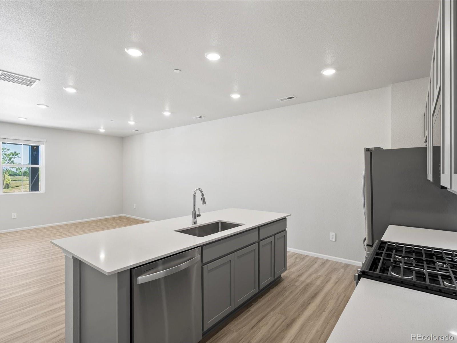 MLS Image #6 for 1616  riverplace drive,windsor, Colorado