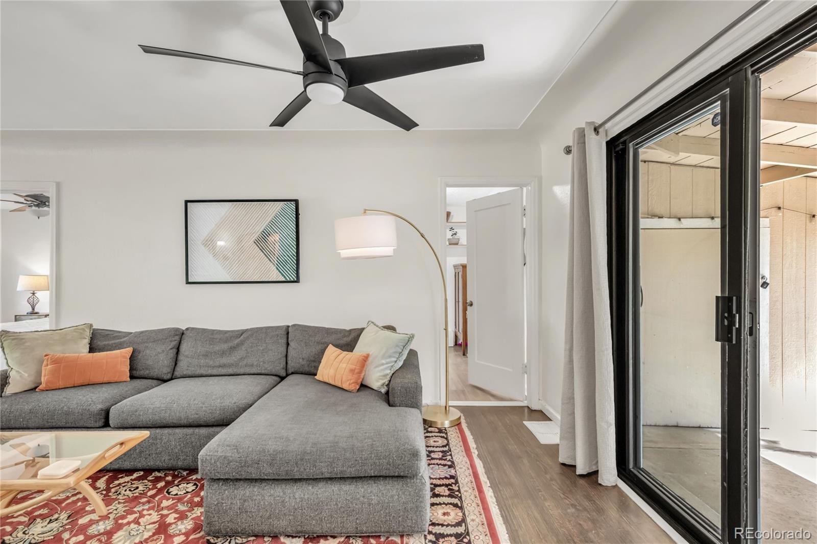 MLS Image #5 for 2960 n steele street,denver, Colorado