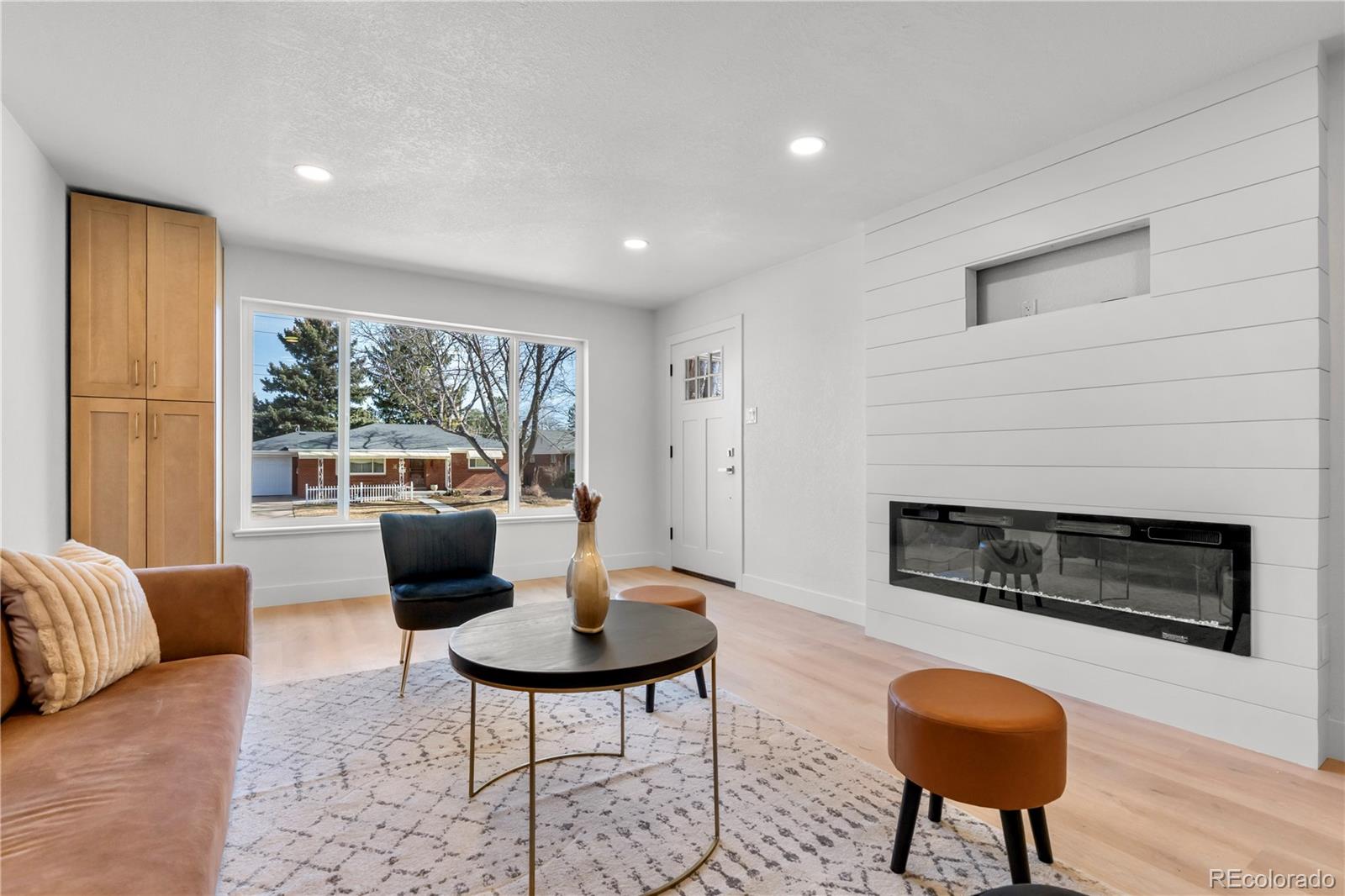 MLS Image #15 for 1537 s jasmine street,denver, Colorado
