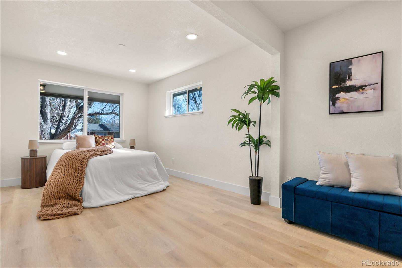 MLS Image #17 for 1537 s jasmine street,denver, Colorado