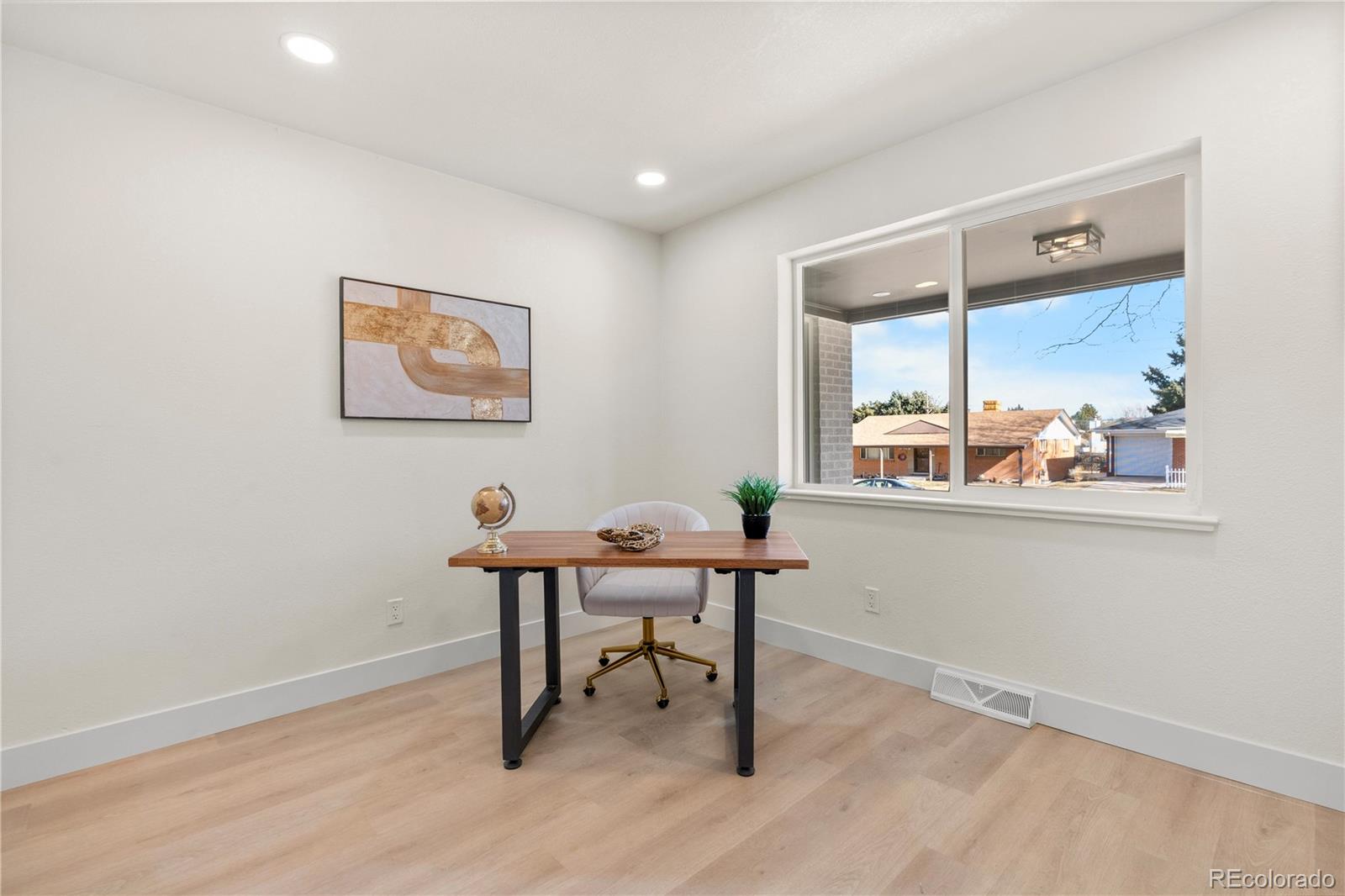 MLS Image #23 for 1537 s jasmine street,denver, Colorado