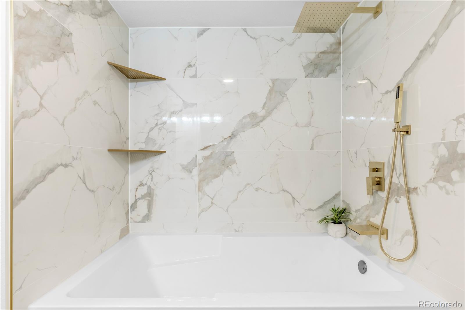 MLS Image #27 for 1537 s jasmine street,denver, Colorado