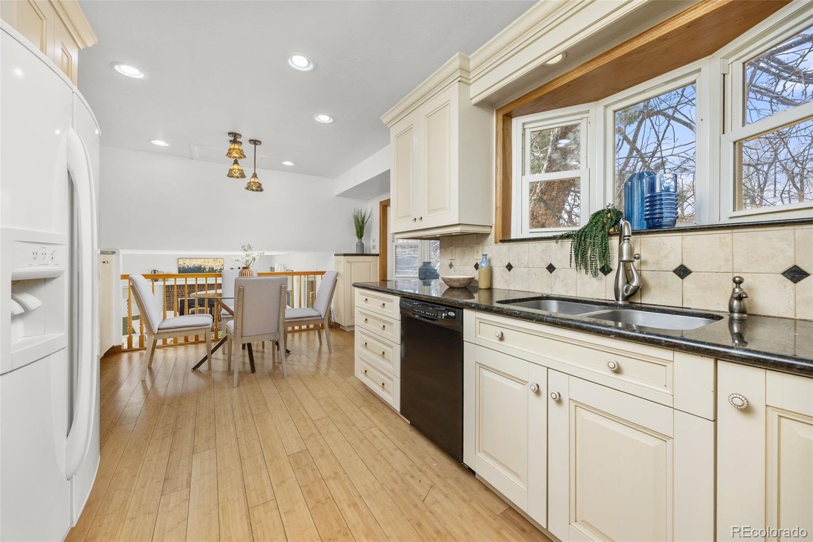 MLS Image #9 for 8037  iris court,arvada, Colorado