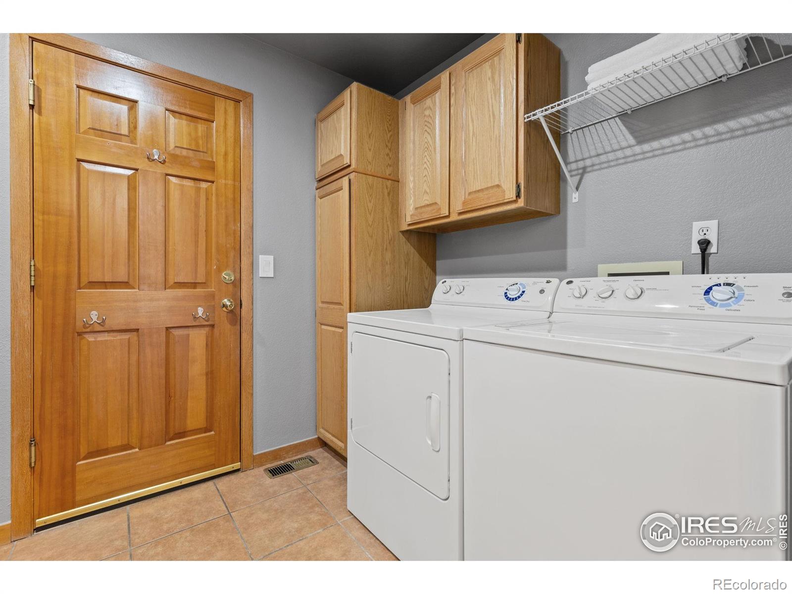 MLS Image #17 for 567  manorwood lane,louisville, Colorado