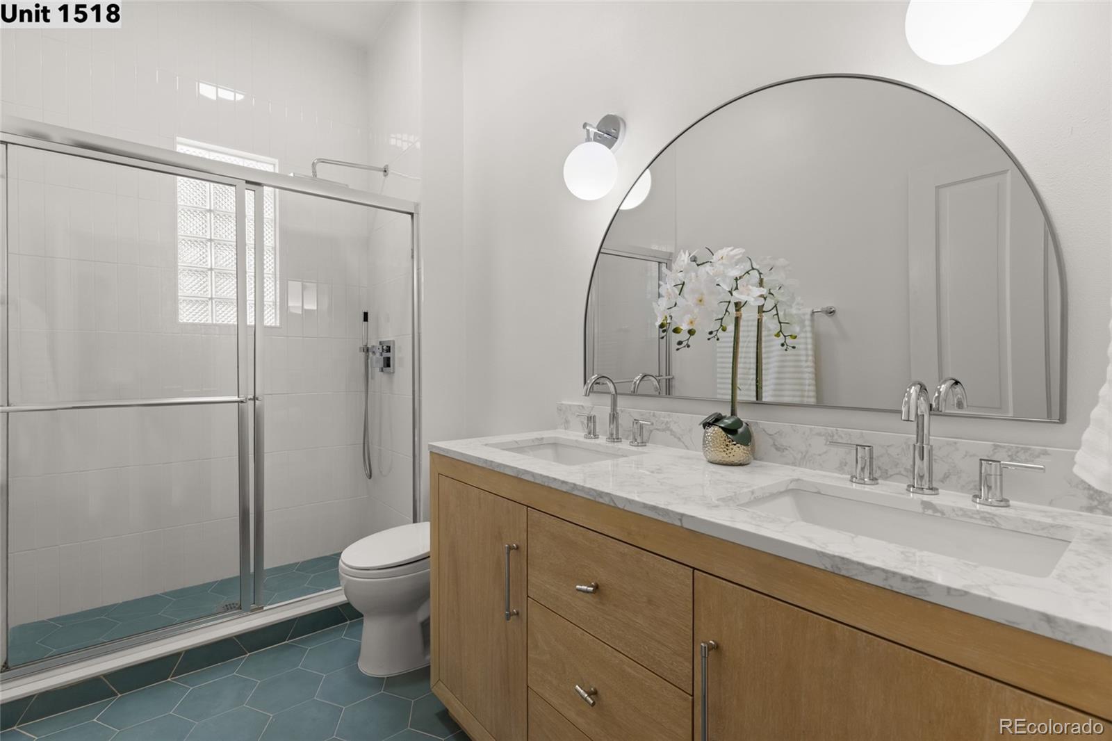 MLS Image #17 for 1518 s sherman street,denver, Colorado
