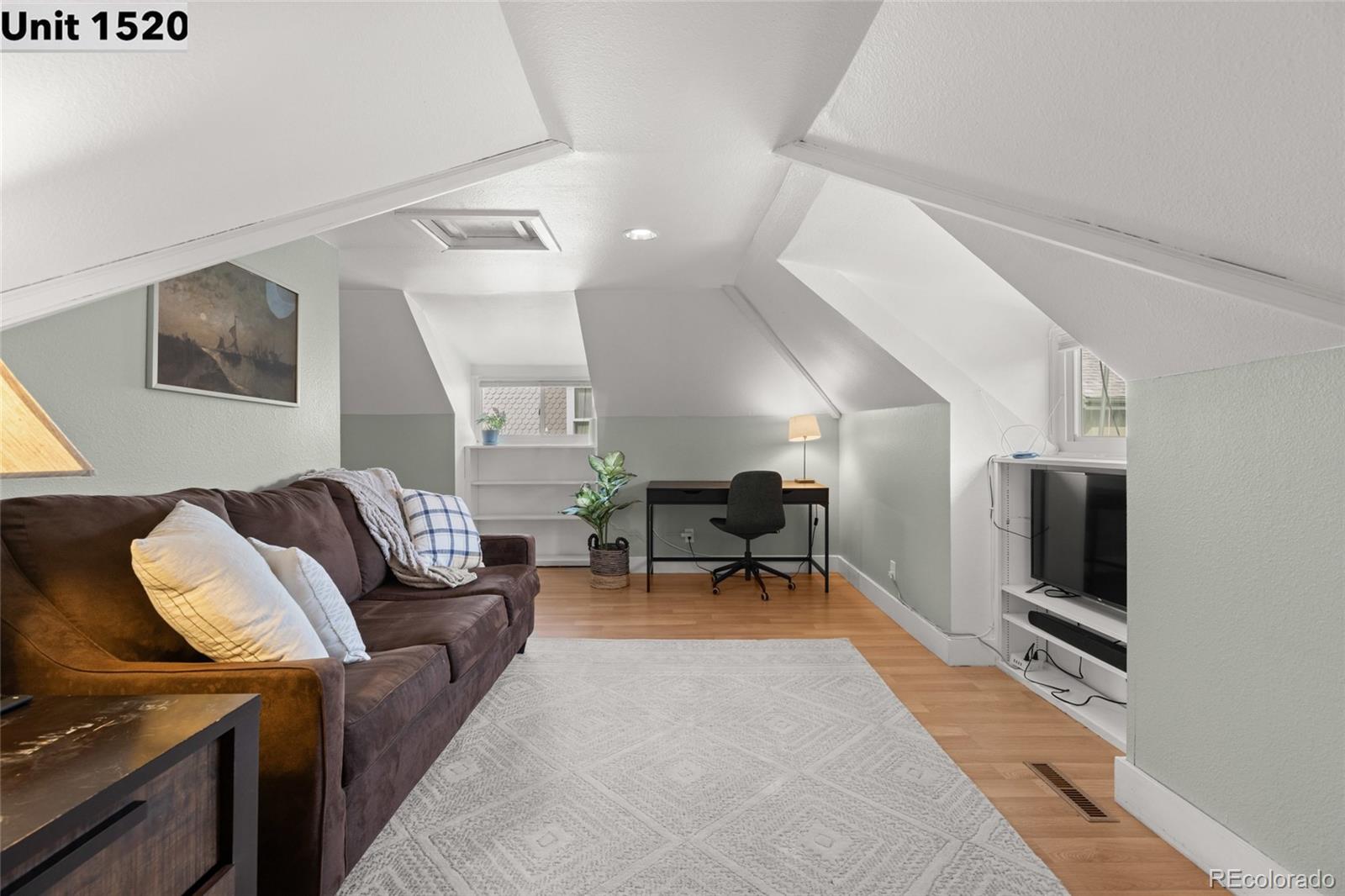 MLS Image #31 for 1518 s sherman street,denver, Colorado