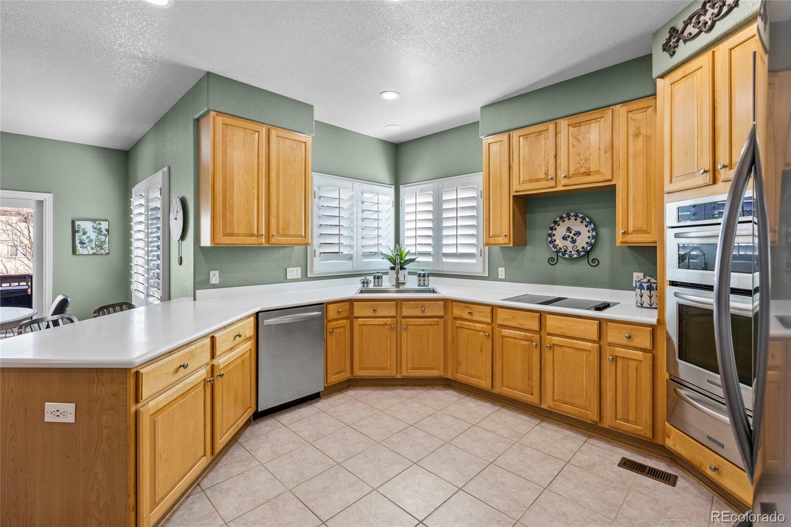 MLS Image #10 for 8555  green island circle,lone tree, Colorado