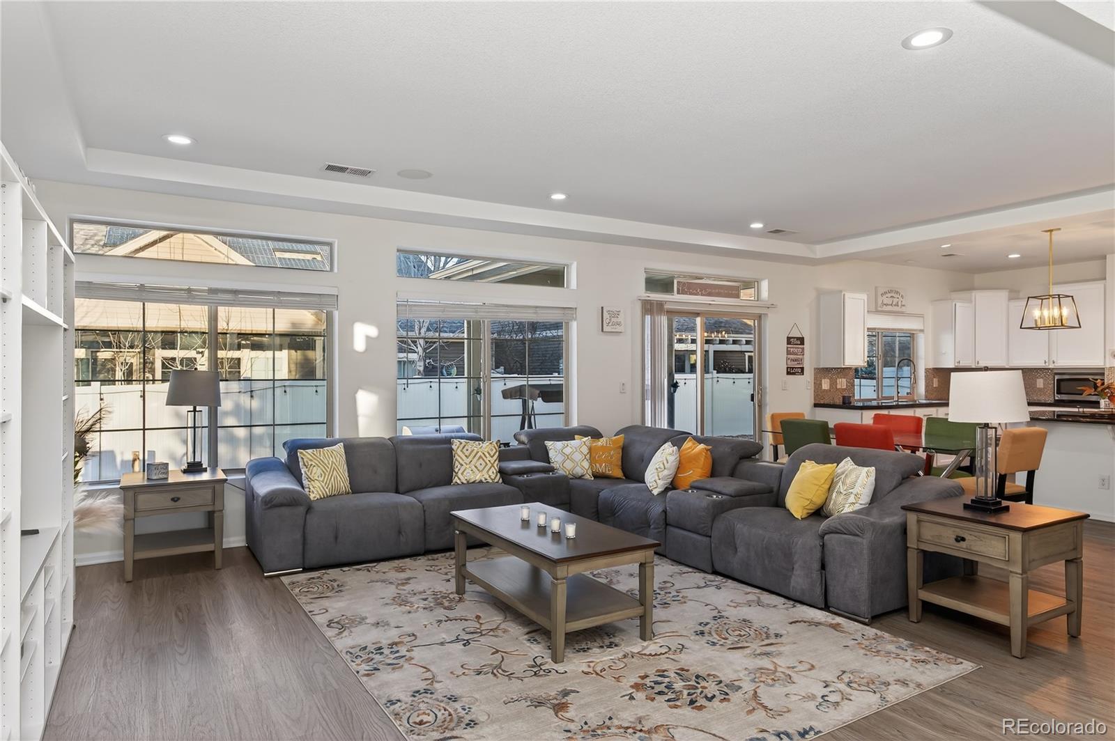 MLS Image #15 for 20701 e 52nd avenue,denver, Colorado