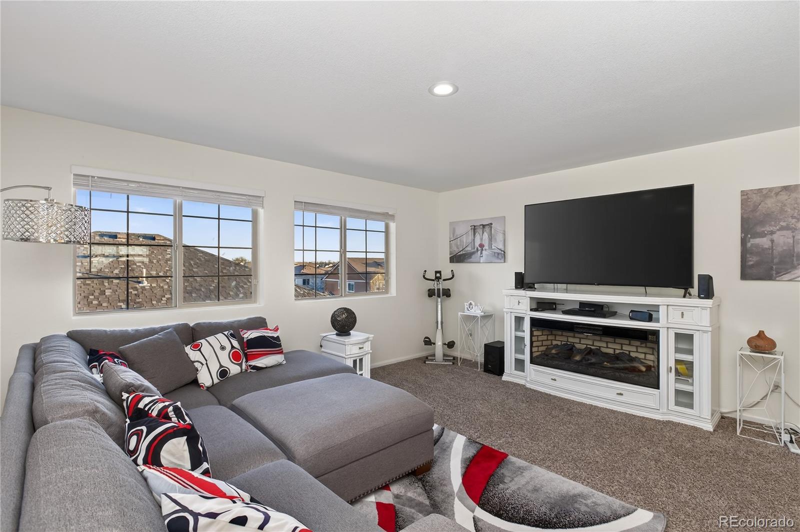 MLS Image #20 for 20701 e 52nd avenue,denver, Colorado