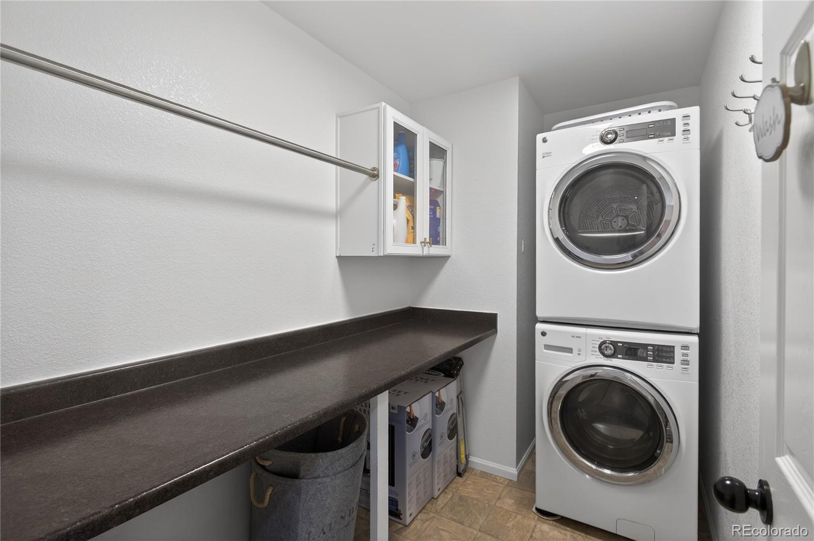 MLS Image #28 for 20701 e 52nd avenue,denver, Colorado
