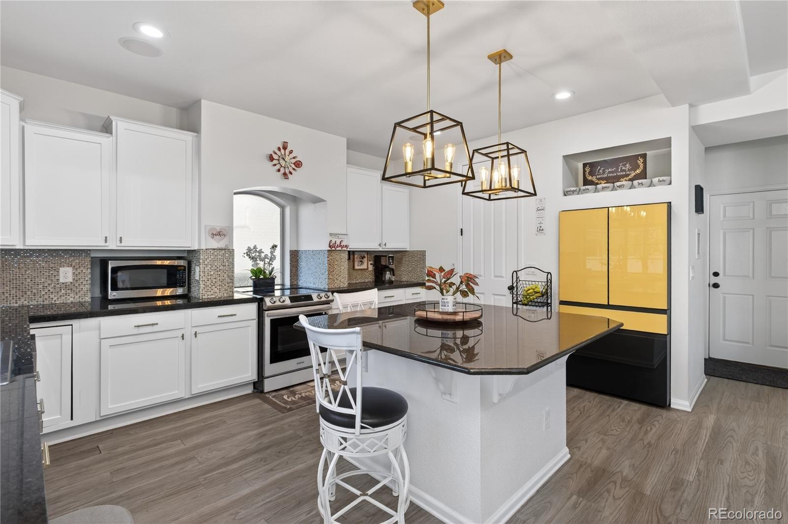 MLS Image #4 for 20701 e 52nd avenue,denver, Colorado