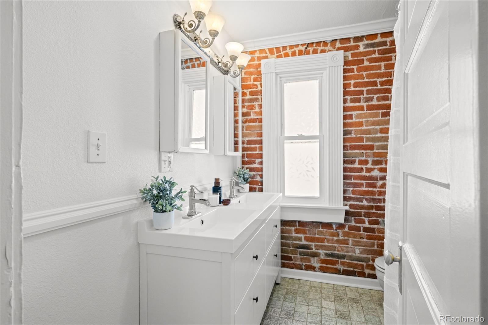 MLS Image #21 for 2755 n lafayette street,denver, Colorado