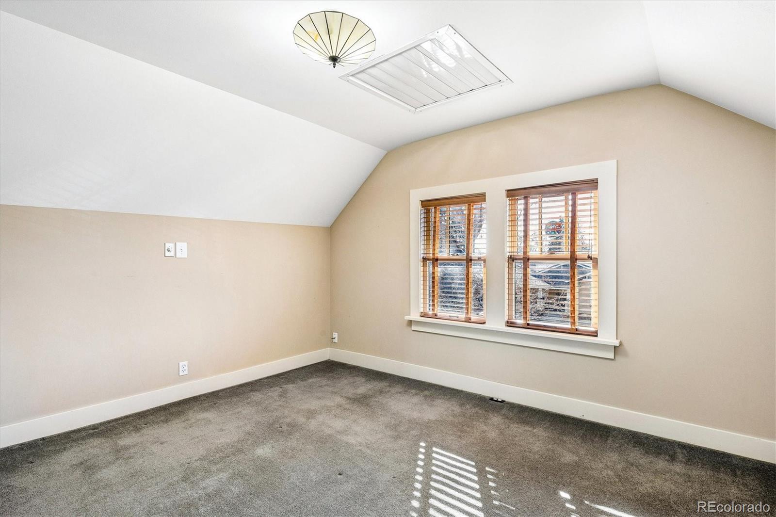MLS Image #12 for 3051 w 39th avenue,denver, Colorado